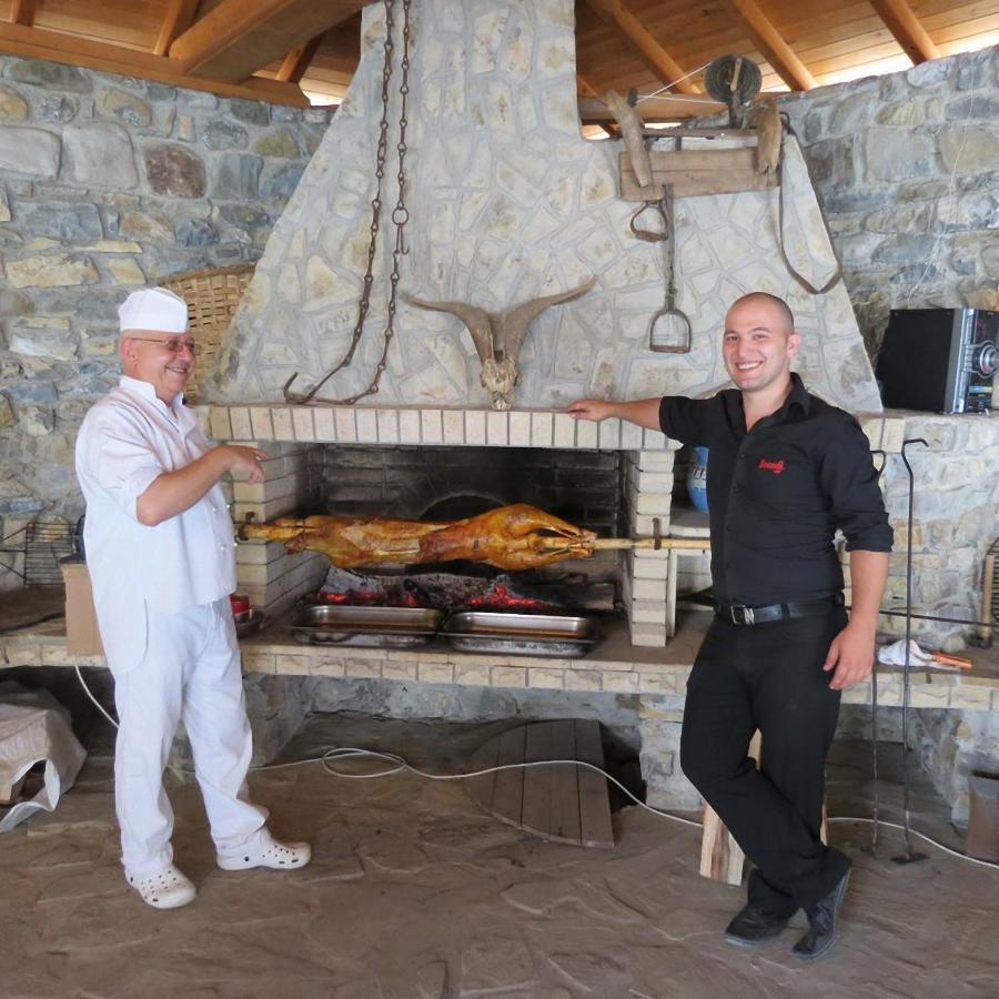 Hunting Residence Asteya Gramatikovo Zewnętrze zdjęcie